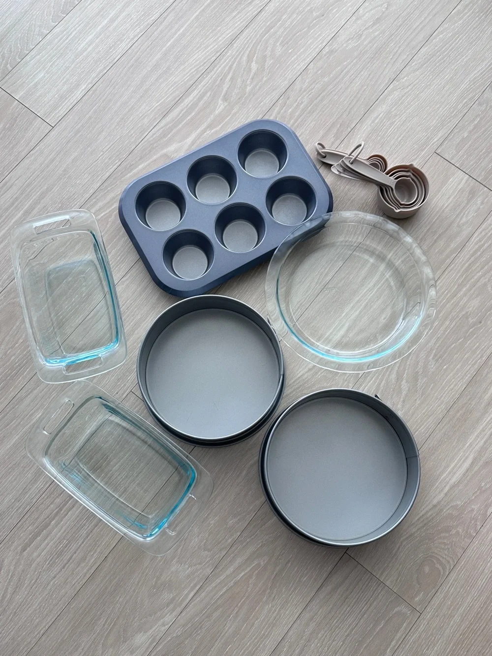 Large Bakeware Bundle - Muffin Pan, Loaf Pan, Spring Form Pan, Pie Plate